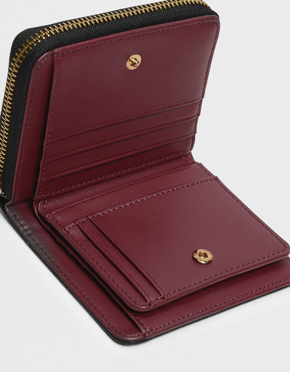 กระเป๋าสตางค์ Black Classic Zip Mini Wallet - CHARLES & KEITH TH