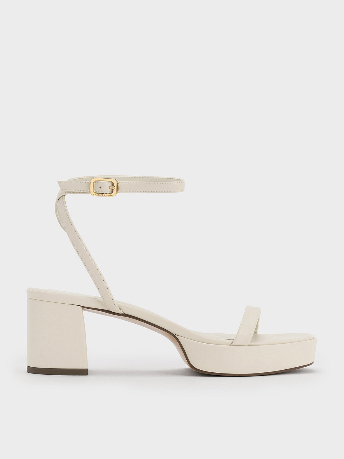 High-heel sandals with ankle strap - pull&bear