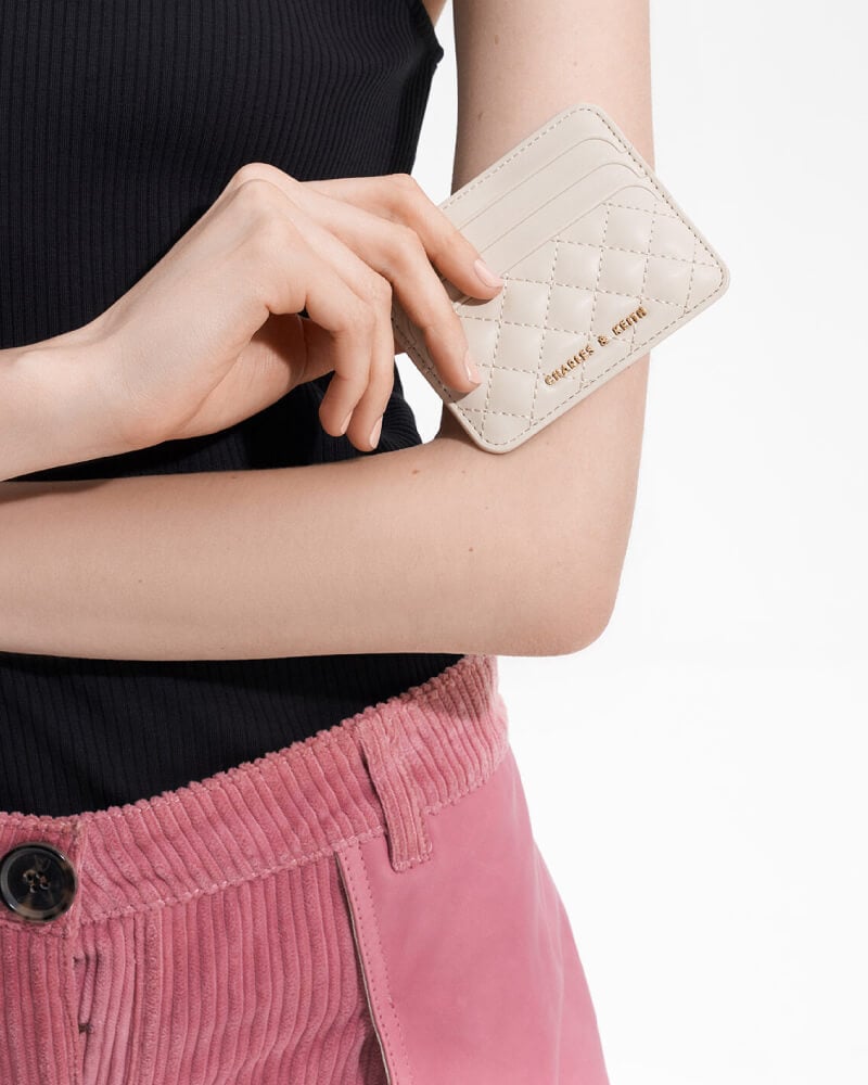 Women’s Cleo quilted card holder in ivory - CHARLES & KEITH